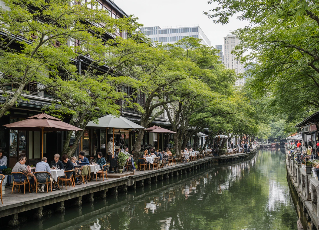 Kawayuka Platforms: Pontocho's Summer Riverside Dining Experience
